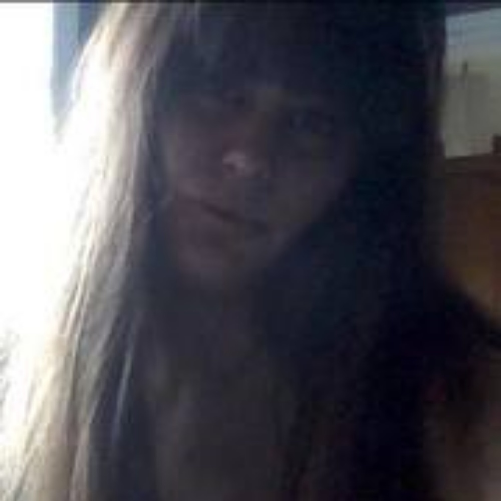 !💕posh ambassador💕Adrienne - Picture 3 of 12